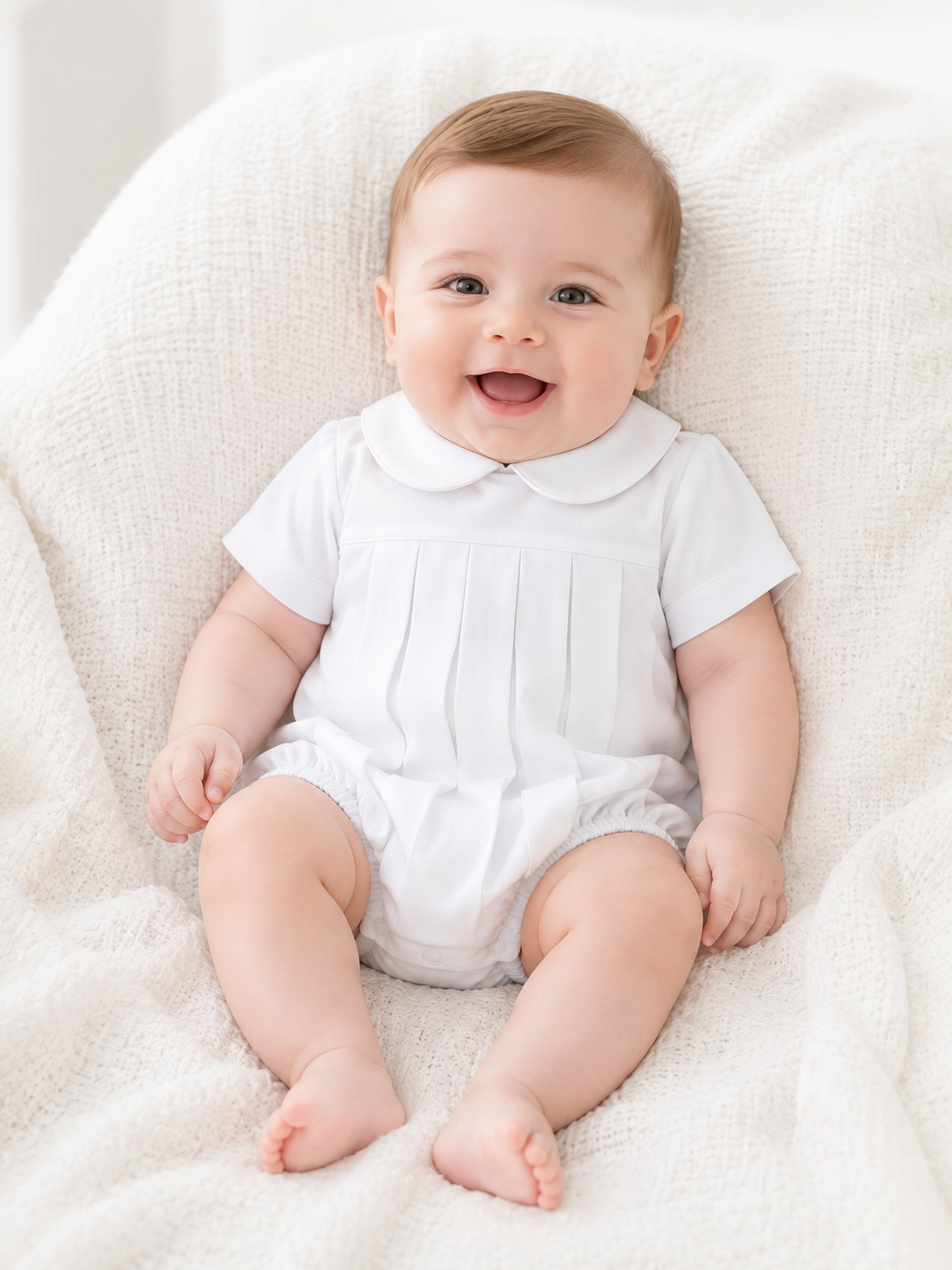 Classic White Pleated Peter Pan Collar Baby Bubble 10100BUB